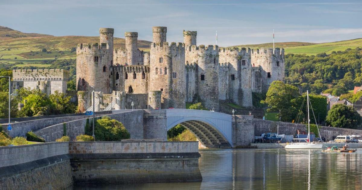 Conwy Pen Cefn Farm Holiday 阿贝尔格莱 外观 照片