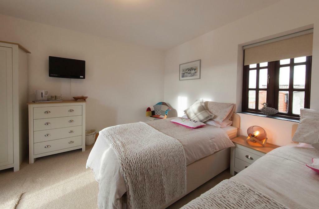Conwy Pen Cefn Farm Holiday 阿贝尔格莱 外观 照片